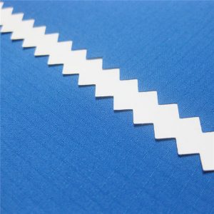 100% polyester dobby raster jacquard pongee stof met waterdichte PU coating voor jack of sportkleding