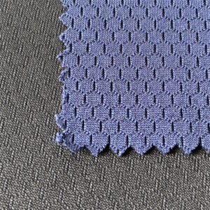 PN28/ROOSO 100D Poly Snel Droog Garen Polypropyleen Stof met Carbon Football Ripstop Warp Breisel 150gsm